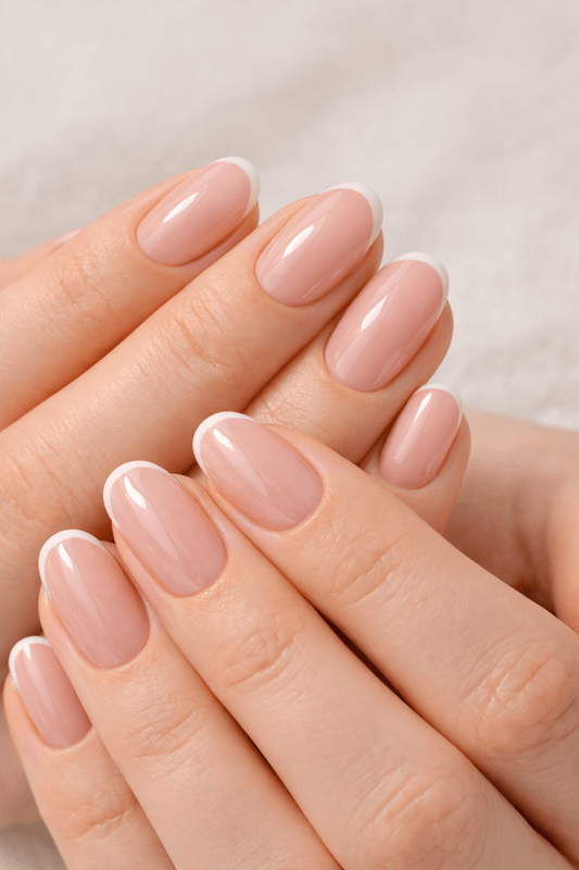 Unhas em Alta: Unhas minimalistas